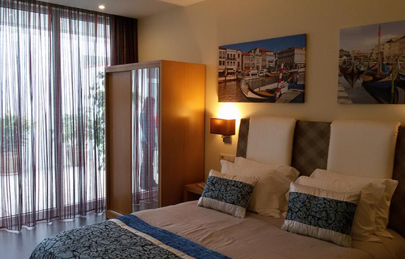 suites e hostel welcome in em Aveiro