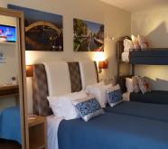 suites e hostel welcome in em Aveiro